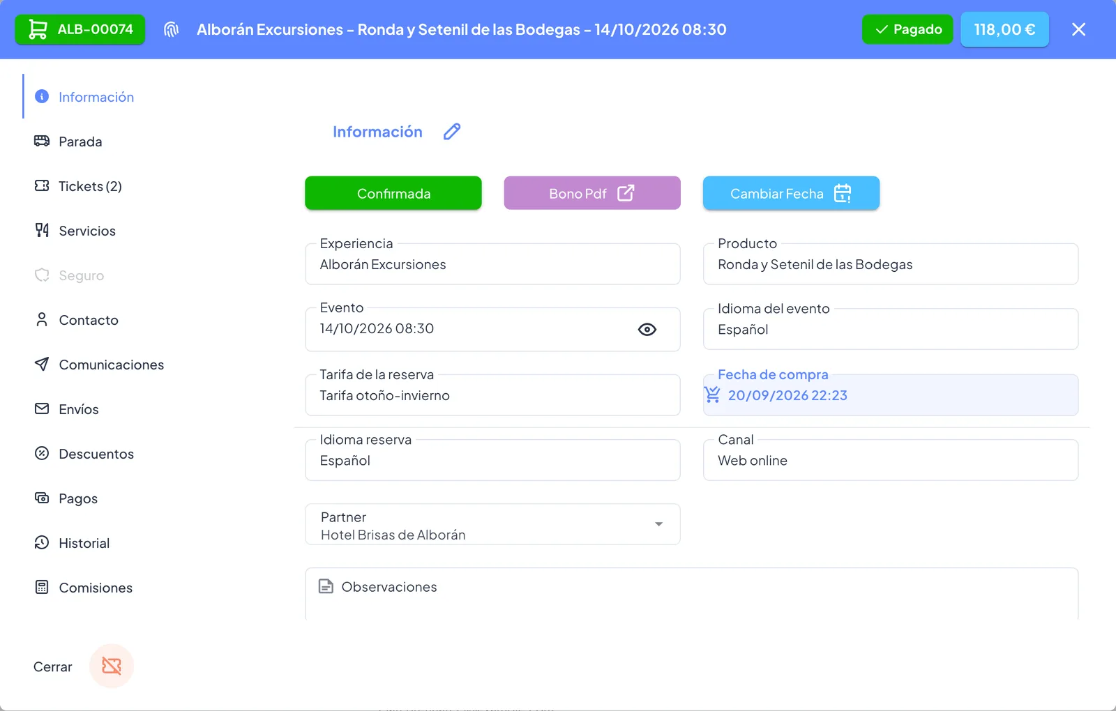 Ficha de una reserva pagada: experiencia, producto, pase, idioma, tarifa, canal y colaborador